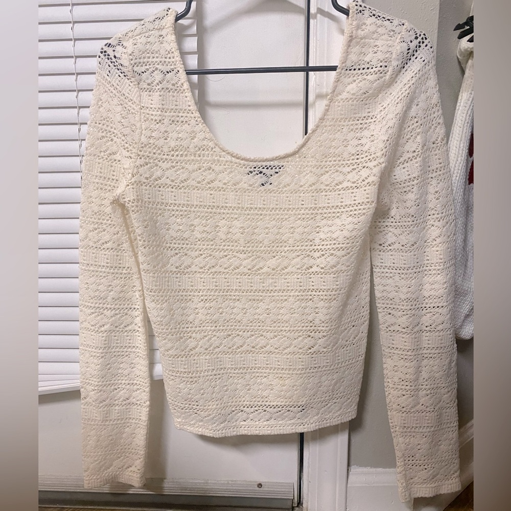 Women’s Cream Long Sleeve Lace Crop Top